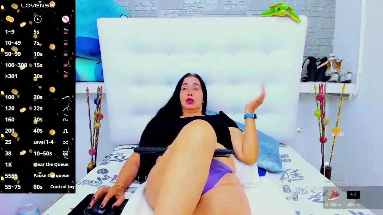 Offline AshleyCutee4 on Streamray