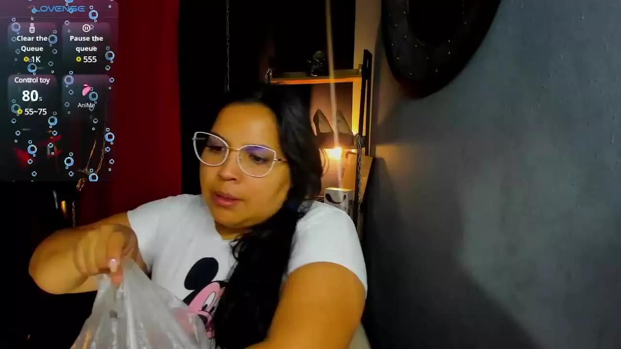 Ava_Squirt on Streamray 