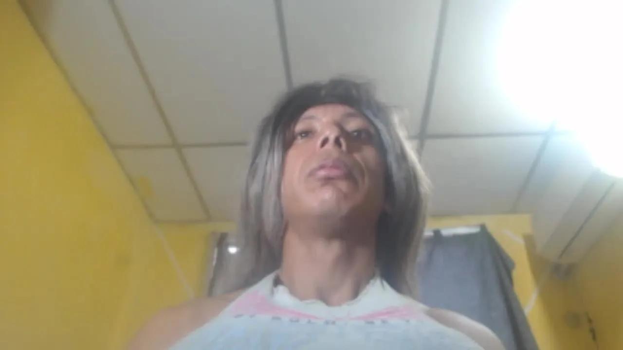 dayanamuscle on Streamray 