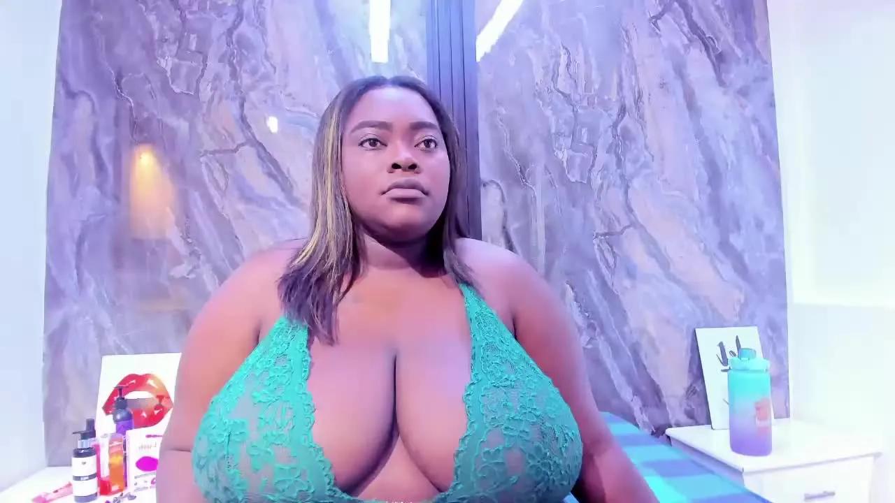 KryannaQueen on Streamray