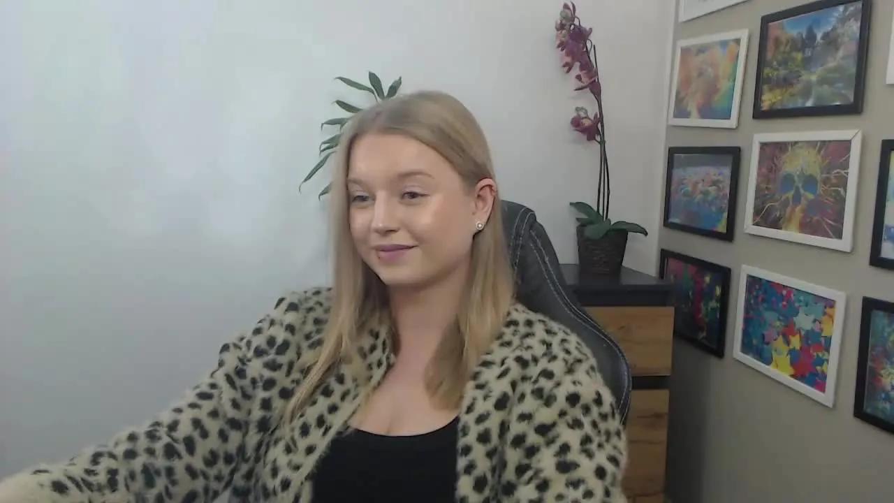 littleERICA on Streamray 