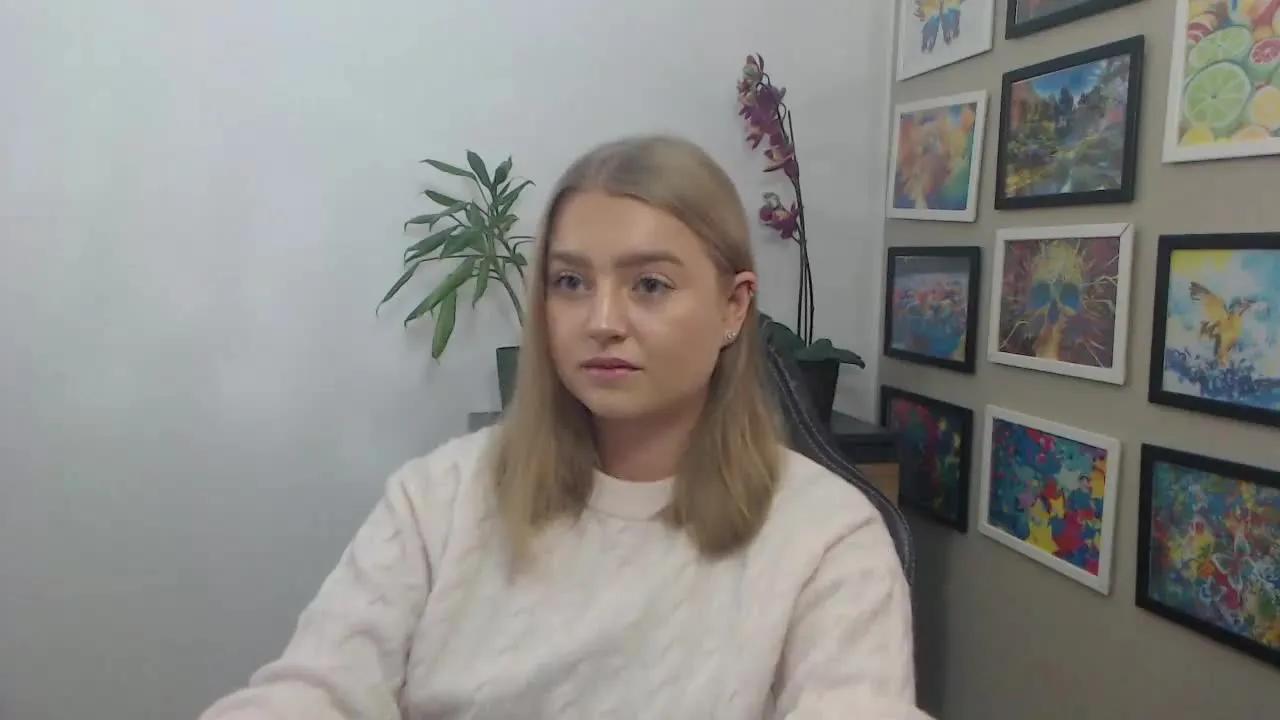 littleERICA on Streamray 