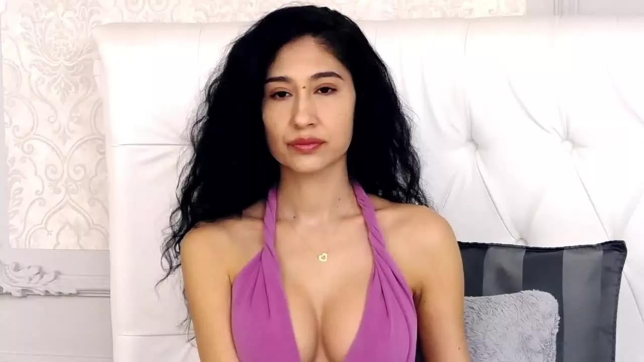 Offline VanessaCulpo on Streamray