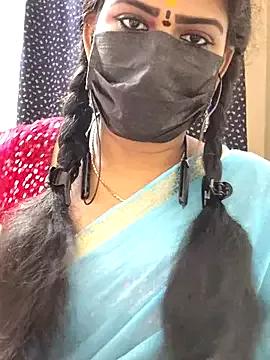 Aadhini99 on StripChat 