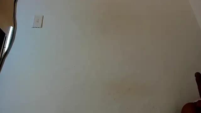 ADAHIIA_THOOMPSOM_ on StripChat