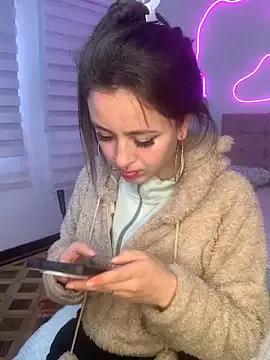 Adhara_cambell on StripChat 