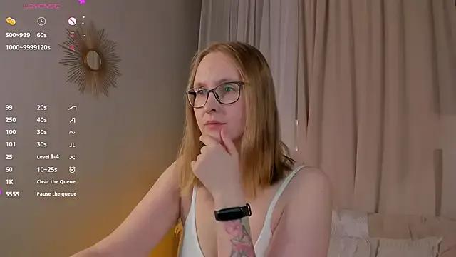 Agatha_Mott on StripChat 
