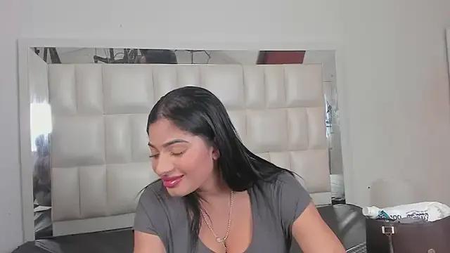 Alhana_pulido on StripChat 
