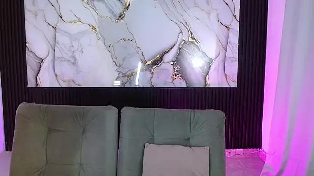amara_hot2 on StripChat