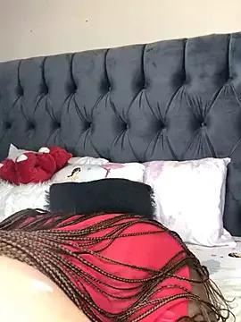 Anaelle24 on StripChat 