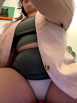 andra_rose — POV: CREAMY CUMSHOW IN PUBLIC