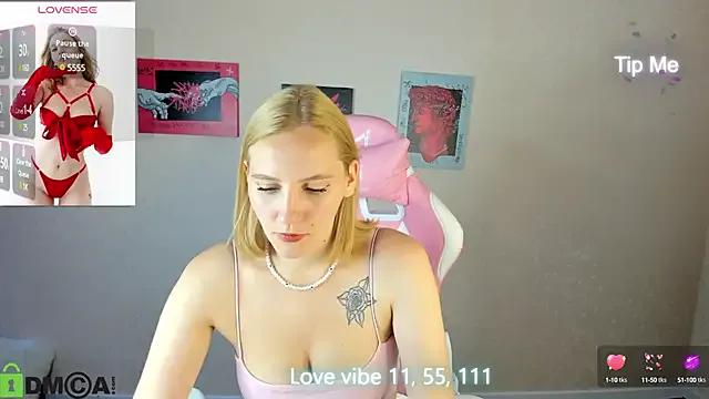 Anna_Chelsea on StripChat 