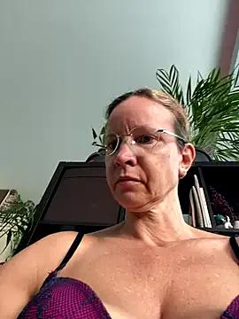 AnnikaRose on StripChat