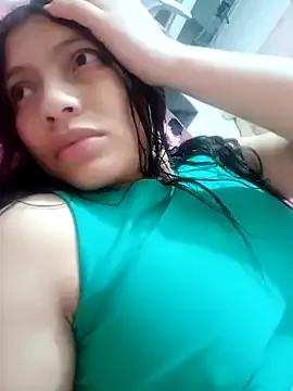 BunnyBliss_hot on StripChat 