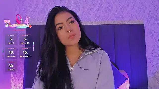 dana_hazze on StripChat 