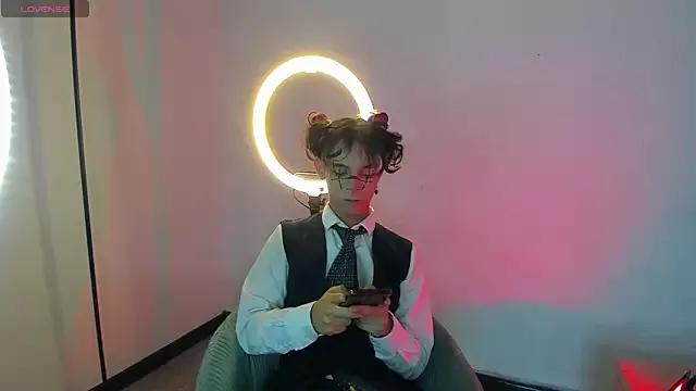 dandii_69 on StripChat 