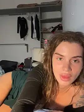 EmiliaCatalina — 2 hot clips 