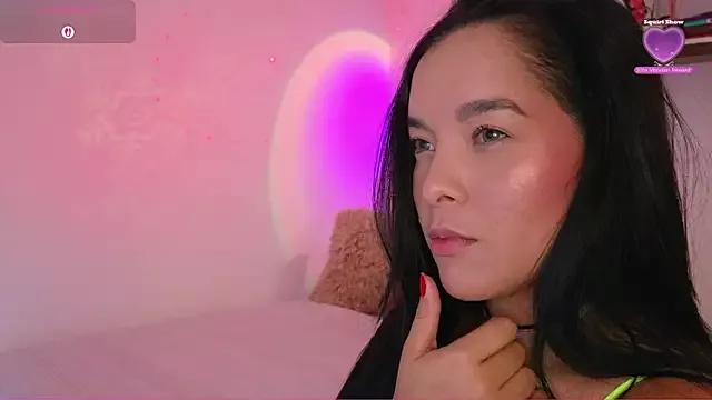 Evelyn__16 on StripChat 