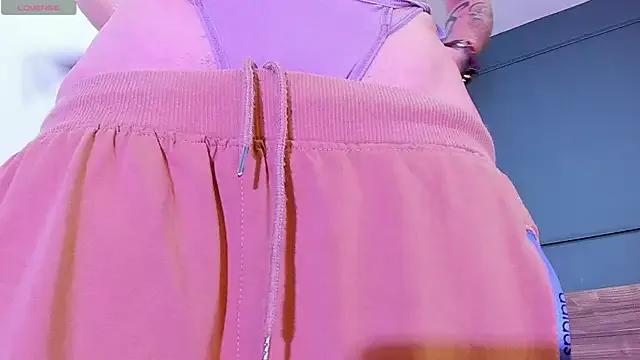Fallen_Angel999777 on StripChat 