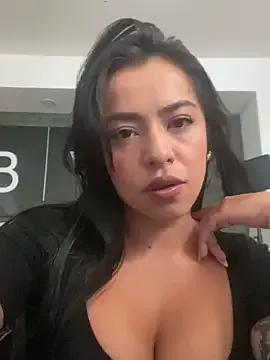 Freechat foxxy_nasty on StripChat
