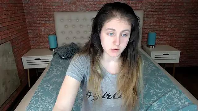 Holliy_Cooper on StripChat 
