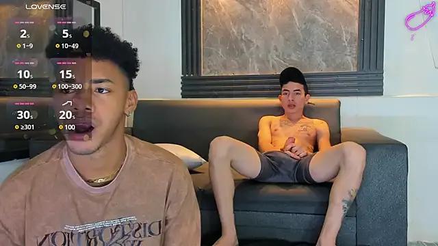 Hottwinkguys on StripChat 