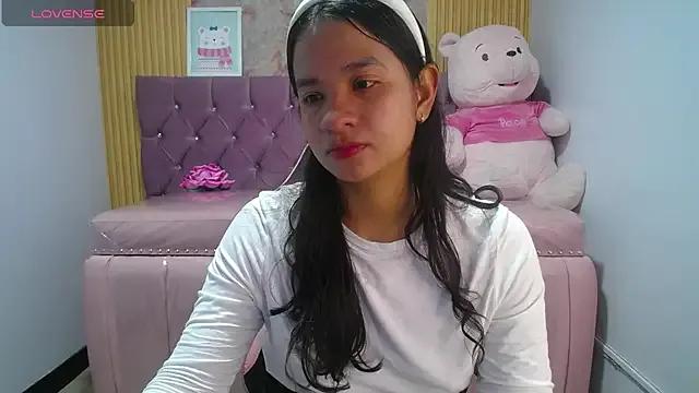 Irina_evans_s1 on StripChat 