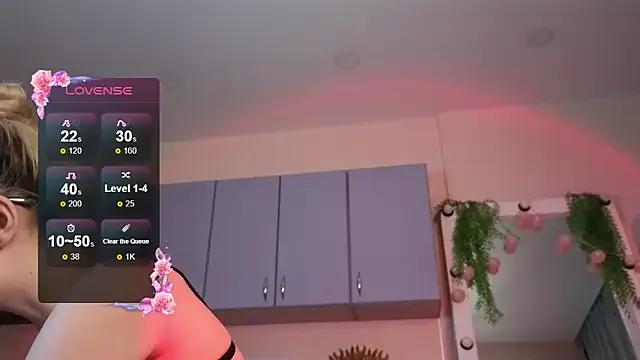 Kassy_kat on StripChat 