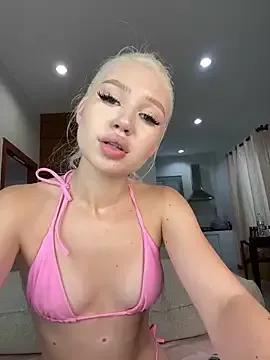 Freechat Kiss_Avrora_ on StripChat