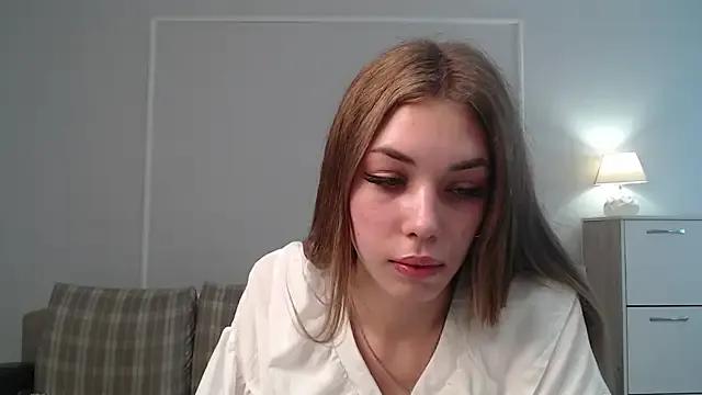 LeilaVanilla on StripChat 