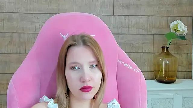 Freechat LiliLinn on StripChat