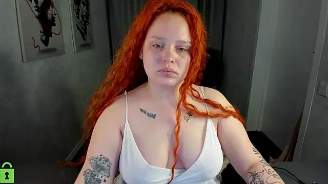 Looly_Rise on StripChat 