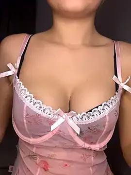 Try LunaDesireex, she wants to peak for your pleasure LunaDesireex from StripChat