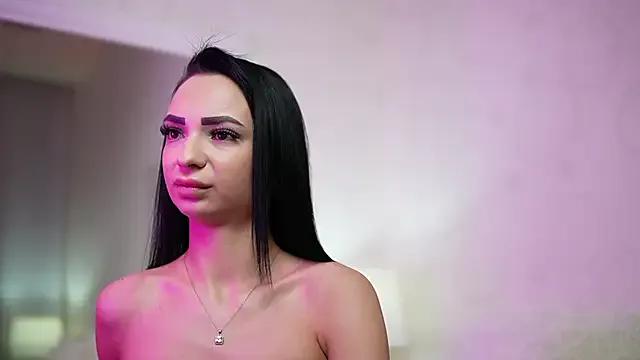 MaraJolie on StripChat 