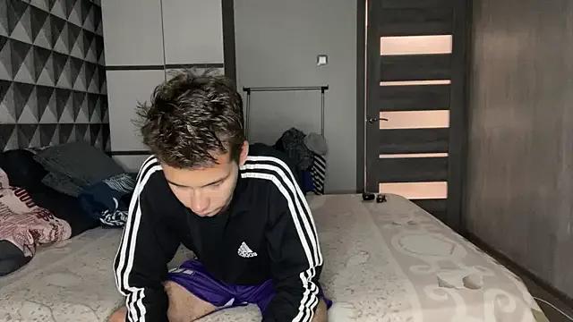 merycouple — two fingers in her ass