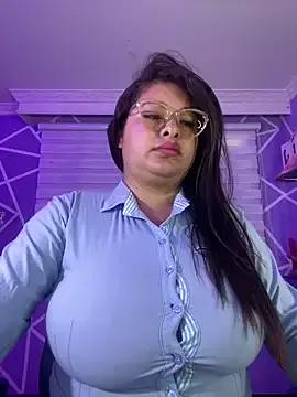 MiiaaJoness on StripChat 