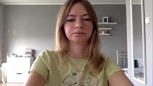 MillieShow on StripChat 