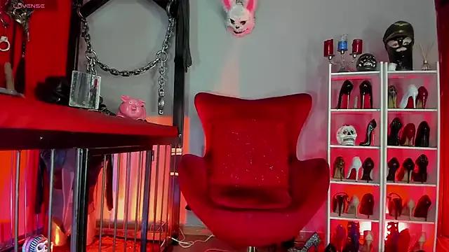 Freechat MistressAndre on StripChat