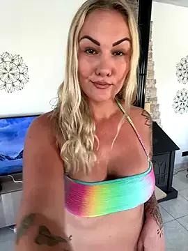 Freechat NastyMilf_ on StripChat