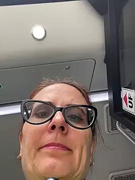 NataKitten on StripChat 