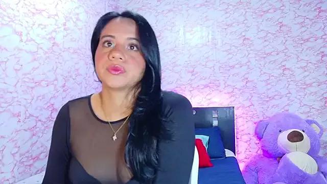 NataliaAr- on StripChat 
