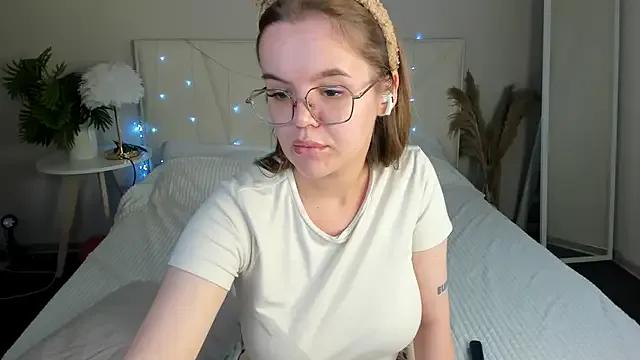 Freechat RadiantFairy on StripChat