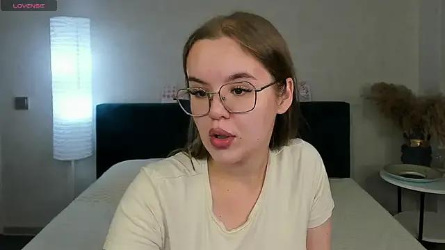 Freechat RadiantFairy on StripChat