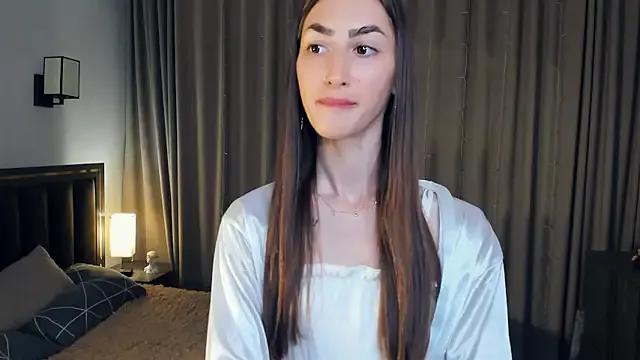 RanaeUsery on StripChat 