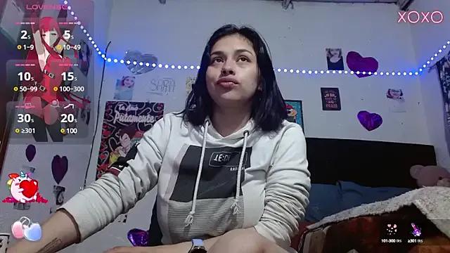 Saray_extrovert_ on StripChat 