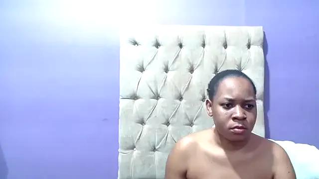 SashaSavageX on StripChat 