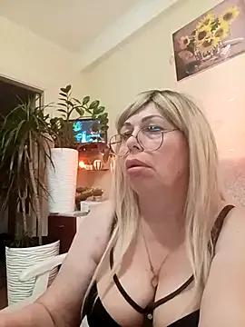 SusieNoreen on StripChat 