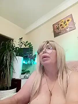 SusieNoreen on StripChat 