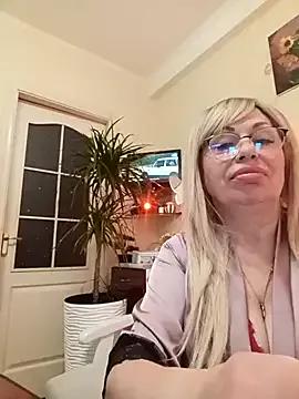 SusieNoreen on StripChat 