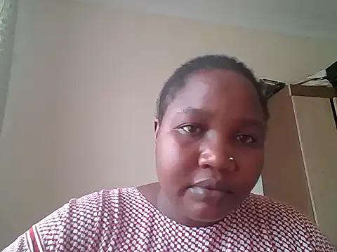sweetymummy on StripChat 